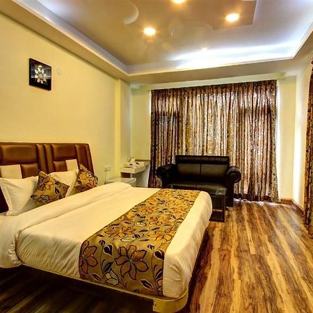 The Moniker Resort & Spa Manali  Exterior photo